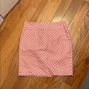 Ann Taylor size 0 pencil skirt above knee